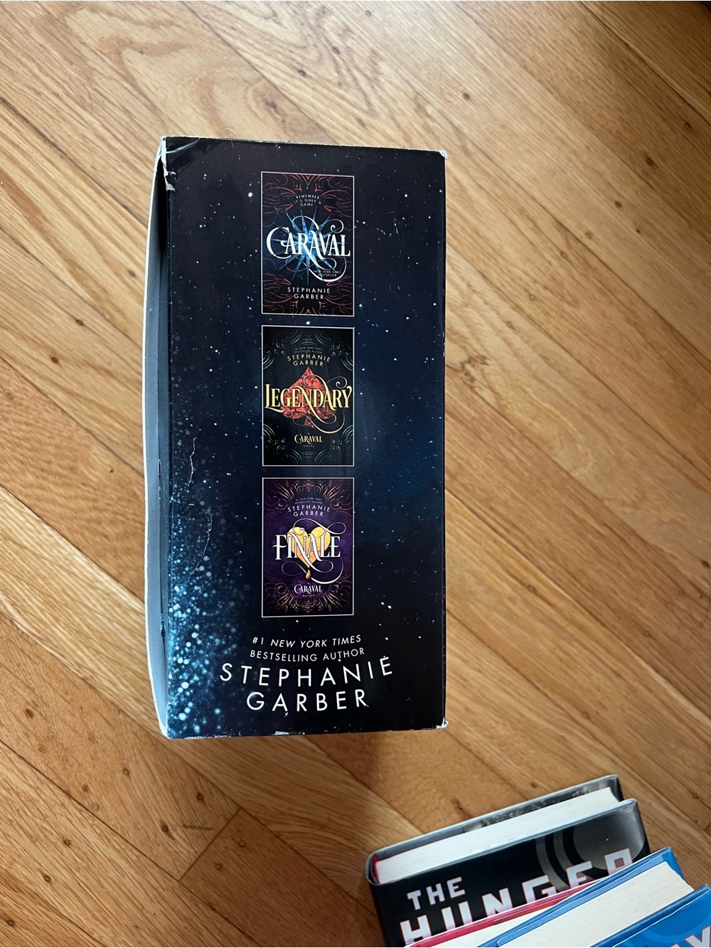 The Caraval Series Box Set - The Caraval, Legendary, Finale - Dark Teal & Purple - Picture 5 of 8